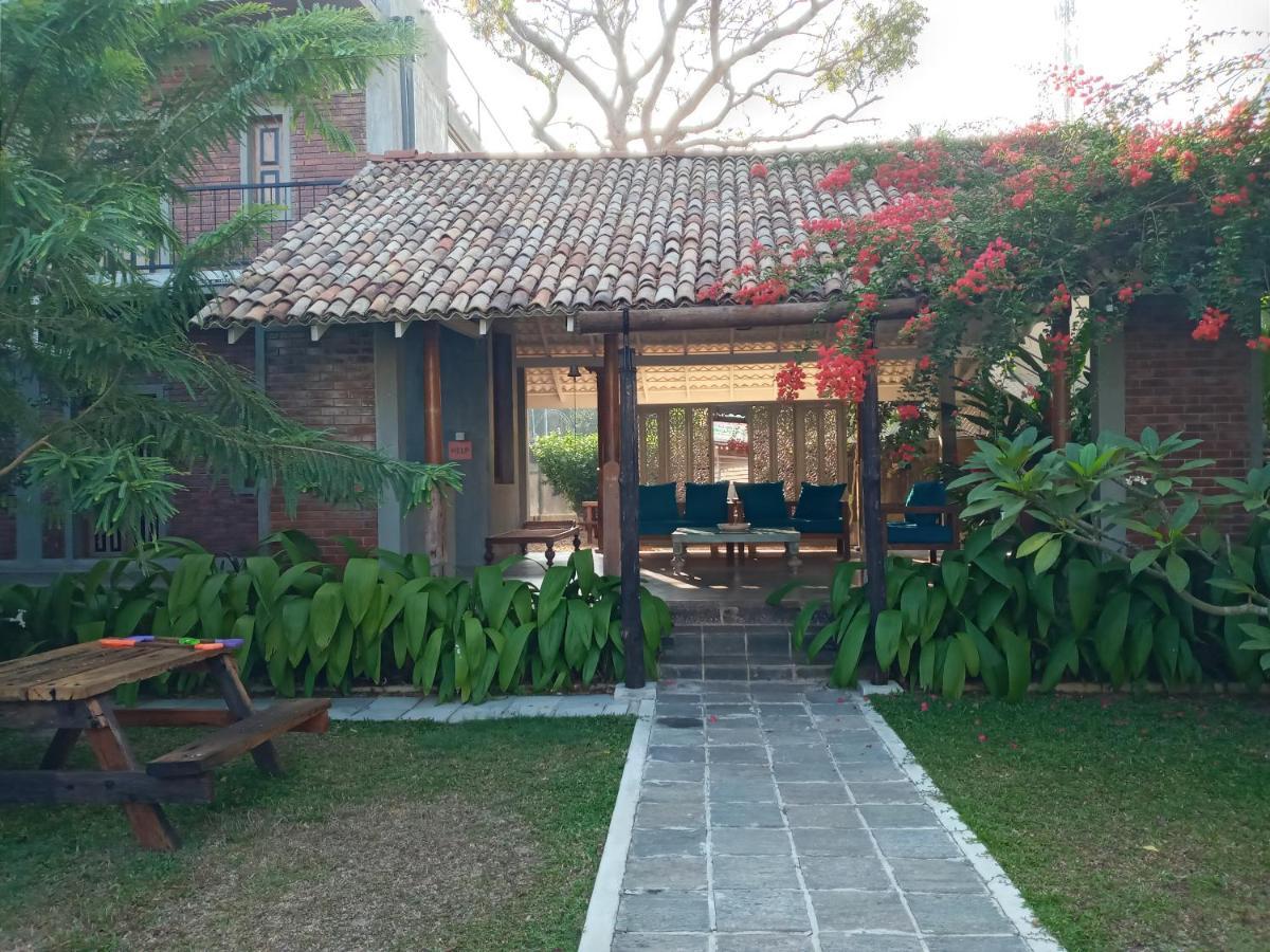 Hotel N 34 Mirissa Esterno foto